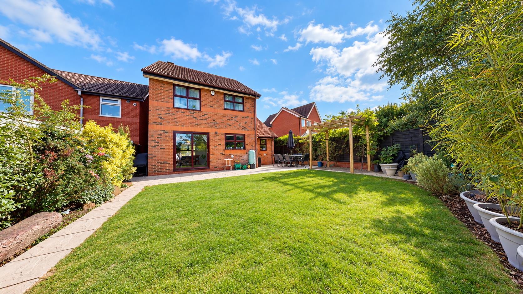 Tatling Grove, Walnut Tree, Milton Keynes